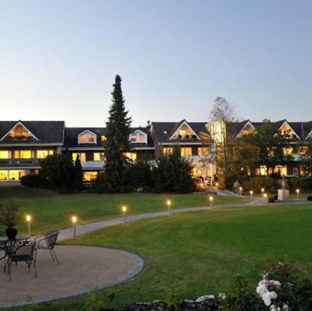 Kurhotel Haus Am Park Erwitte ภายนอก รูปภาพ